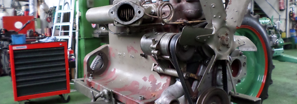 Motor in Revision in der Werkstatt